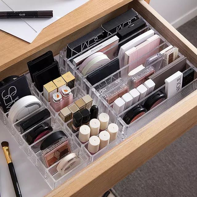 Online Shop Clear Acrylic Makeup Organizer CC Cream Storage Box .