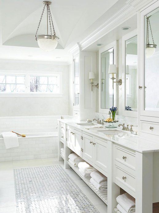 11 Bright White Bathrooms - COCOCOZY | Color bathroom design .