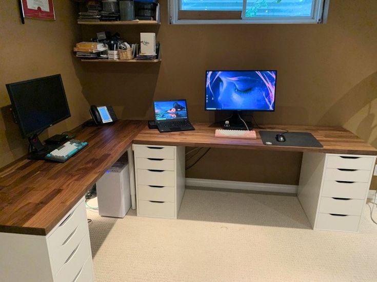 L-shaped desk to boost productivity. 10 ideas here - IKEA Hackers .