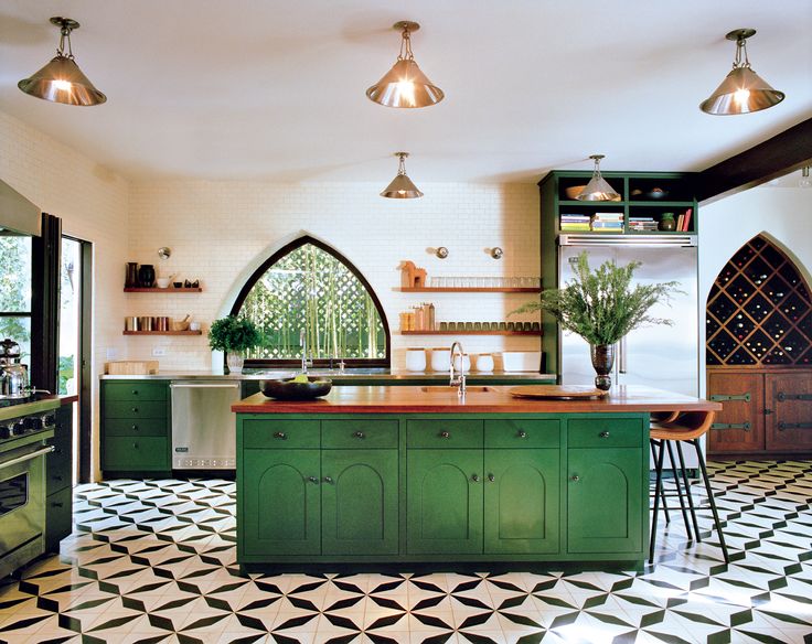 Best Kitchens Photographed in Vogue | Green kitchen decor, Green .