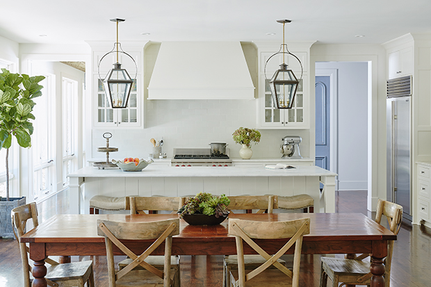 Bring rustic dining table to add charm to your house