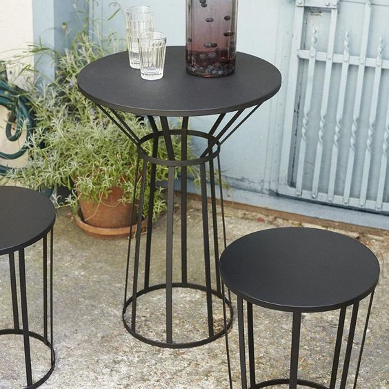 Design metal bar table Hollo - Free delivery - Petite Friture .