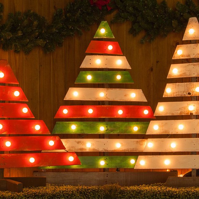 DIY Christmas Trees With Marquee Lights - Christmas Lights, Etc .