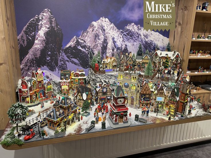 EXCLUSIVE: Lemax Europe Showroom Tour | Mike's Christmas Village .