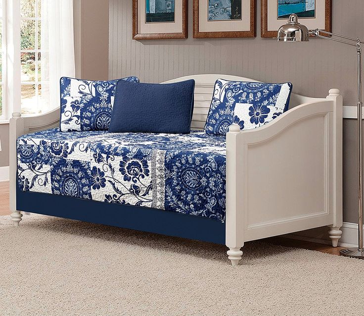 Mk Home 5pc Daybed Set Oversized Quilted Bedspread Coverlet New .