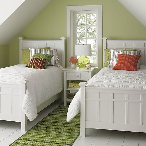 How to Decorate With Twin Beds | Twin beds guest room, Classy .