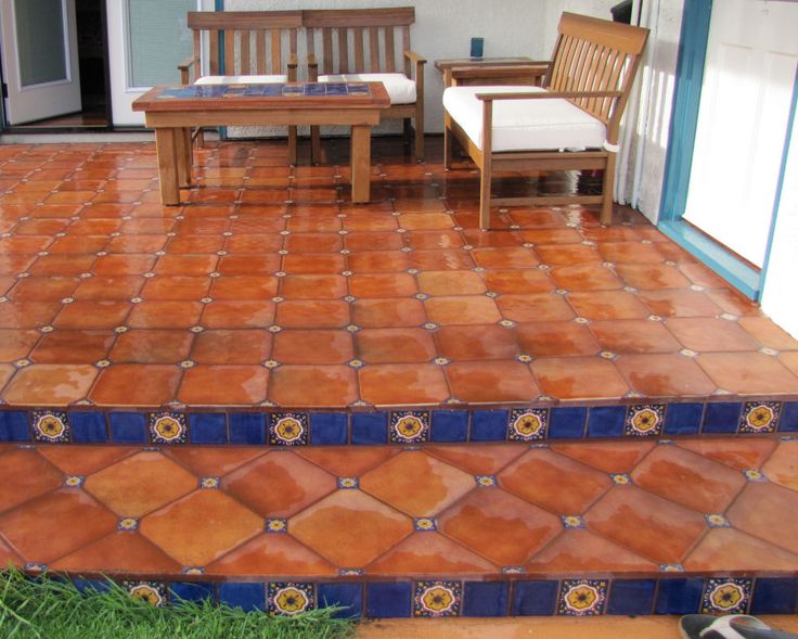 Mexican Floor Tile Combined With Talavera Tile Inserts, Mexican .