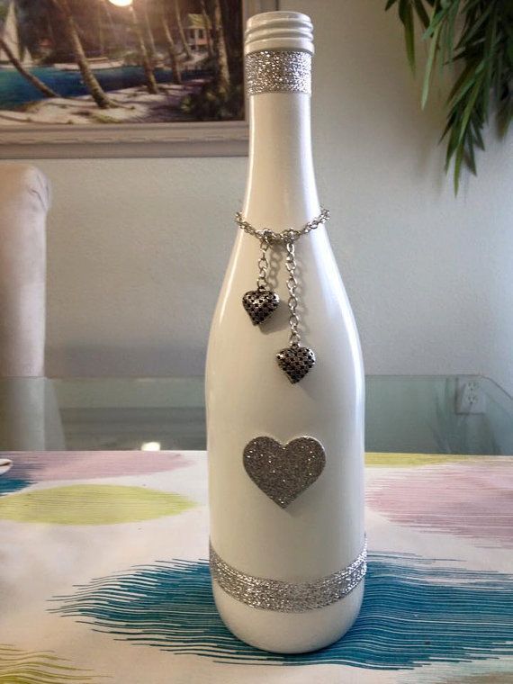 25+ best ideas about Decorated Wine Bottles on Pinterest .