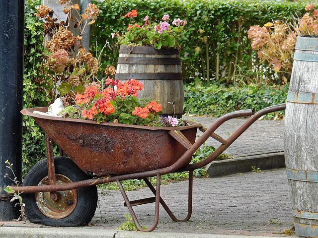 10 of the Best Vintage Wheelbarrow Planter Ideas | Wheelbarrow .
