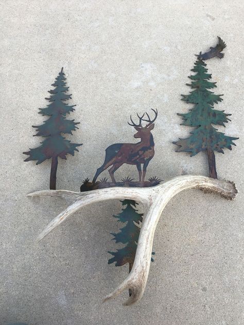 Pin by Joy Petrik on Rustic Country | Deer decor, Antlers decor .