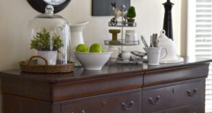 A Clever Idea For Table Linen Storage | Dining room buffet decor .