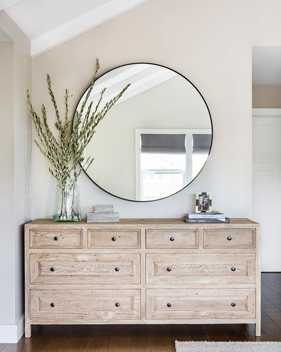 15 BEST Round Mirrors - thetarnishedjewelblog | Home bedroom .