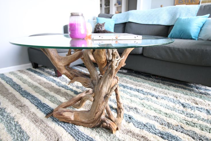 How to make a DIY Driftwood Coffee Table | Driftwood coffee table .