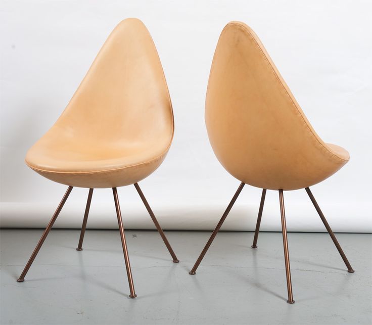 Arne Jacobsen - The 'Drop' Chair | 1stdibs.com | Drop chair, Hygge .