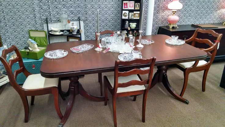 1955 Drexel Duncan Phyfe Table and 4 chairs Just arrived in our .