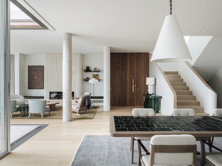 Evergreen Design Elements that Define Contemporary Interiors: 7 .