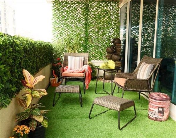 Balcony Artificial Grass: Real-Like Floor Ideas | Artificial grass .