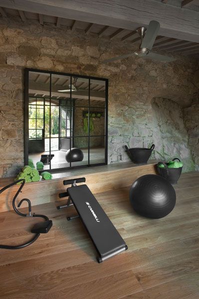 Tuscan Style Interior Design: Inspiring hotel to get ideas | Gym .