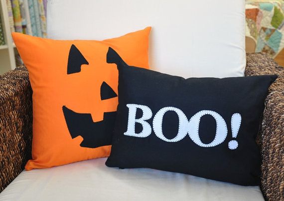 Halloween home decor ideas | Halloween pillows, Halloween pillows .