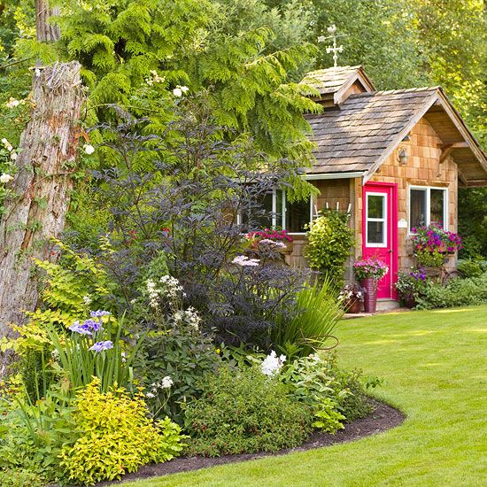 Design Your Prettiest Flower Garden Ever with These 12 Pro Tips .