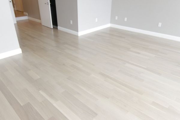 How to Whitewash Hardwood Floors...the RIGHT Way | Whitewashed .