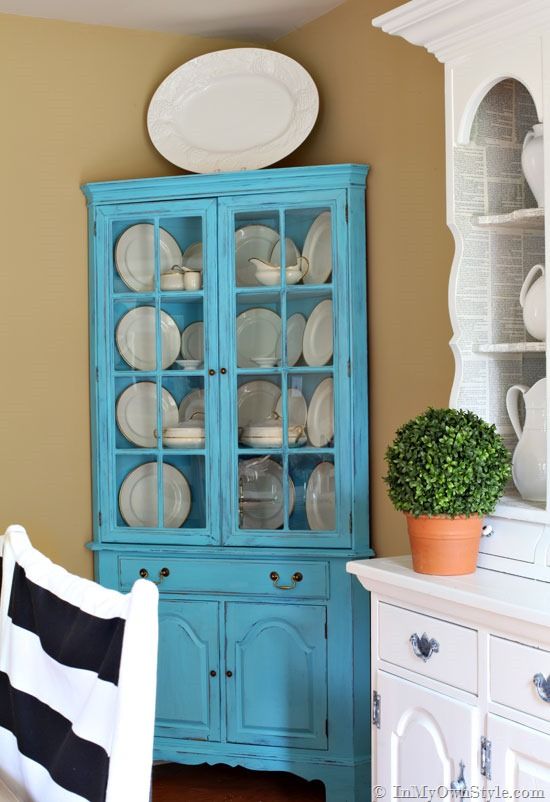 Love-this-furniture-before-and-after-using-DIY-Chalk-Paint | Chalk .