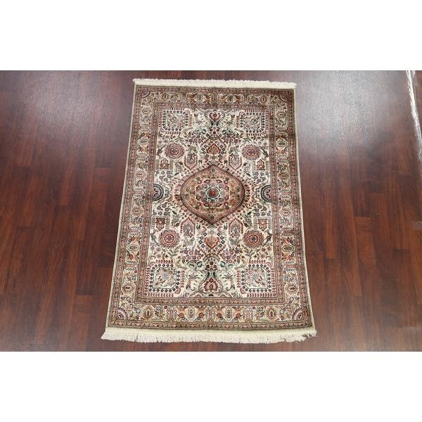 Silk Animal Pictorial Qum Persian Area Rug Hand-knotted Foyer .