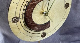 Wooden Chrono Trigger Clock With Swinging Pendulum - Et