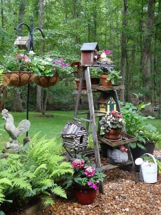 Lawn And Garden Accents