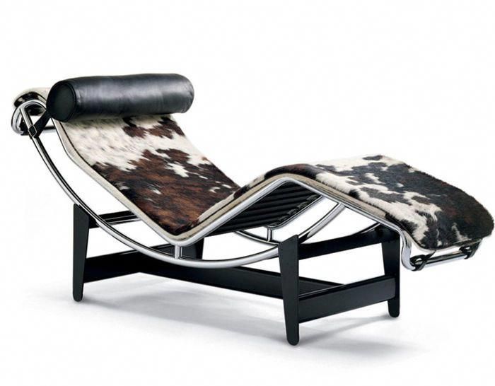 Le Corbusier LC4 Chaise Lounge produced by Cassina | hive .