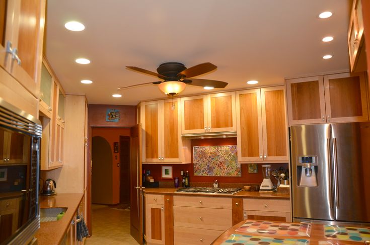 LED 6" and 4" CFL recessed kitchen lights. How to set lights .