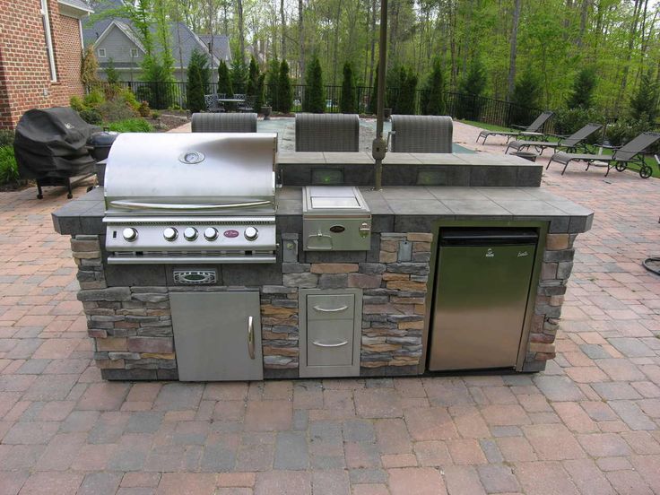 Straight Outdoor Kitchen in Natural Stone | Modular outdoor .