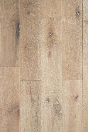 Hardwood Flooring Trends for 2022 | White oak hardwood floors .