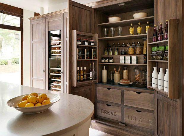 20 Amazing Kitchen Pantry Ideas - Decoholic | Kitchen larder .