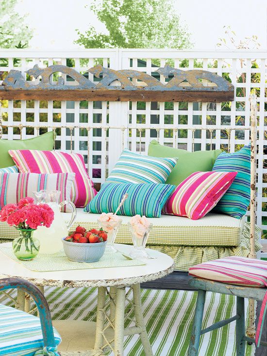 25 Colorful Backyard Decorating Ideas for an Outdoor Refresh .