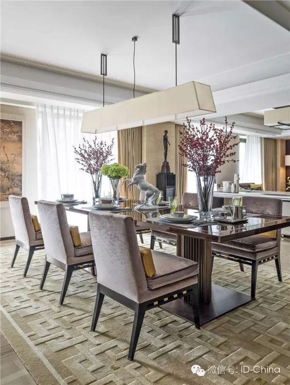 You must see this marvelous dining room witch luxury furniture to .