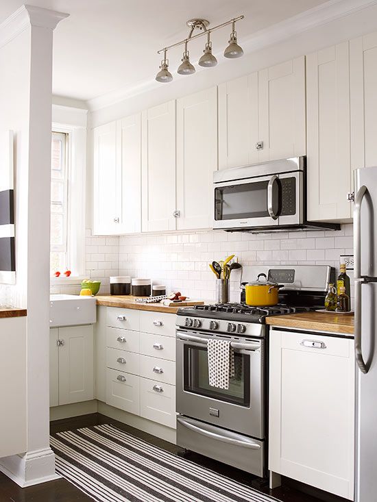 Small White Kitchens | Small white kitchens, Small apartment .