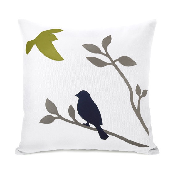 bird pillows, whimsical with a splash of color | Almofadas, Patchwo