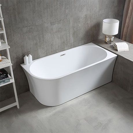 Arezzo 1500 x 750 Modern Corner Bath | Free standing bath tub .