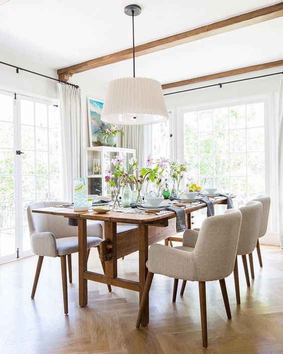 How to Choose the Perfect Dining Room Light Fixture - Graham's Livi