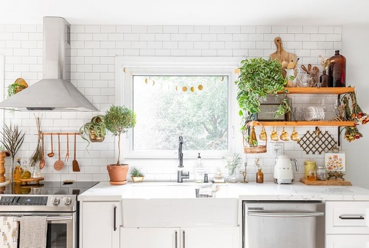 20 Modern White Kitchens Packed With Personality - HGTV Cana