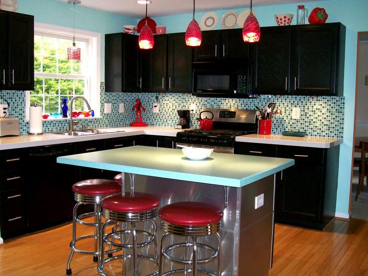 Restaining Kitchen Cabinets | Decoração cozinha, Pastilhas para .