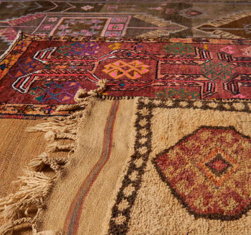Types of antique rugs for making your home beautiful