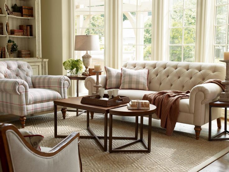 Lynn - Upholstered Sofa | Идеи для мебели, Комплекты для гостиной .