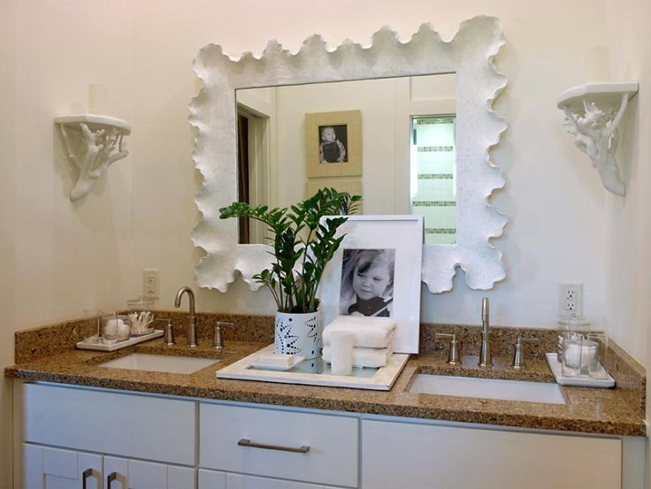 17 Clever Ideas for Small Baths | Bathroom counter decor, Diy .