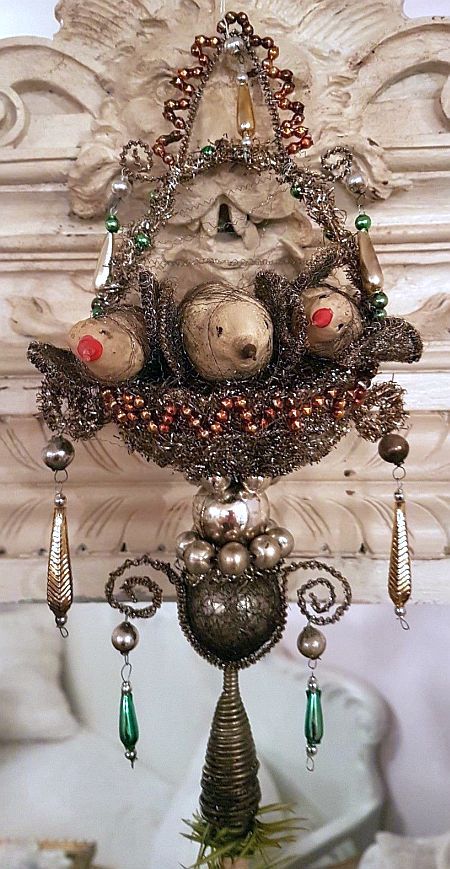 Ornate Victorian Tree Topper with 3 Spun Cotton Birds in a Tinsel .