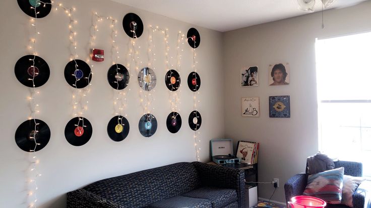 Record wall art / decor apartment | Record room decor, Record wall .