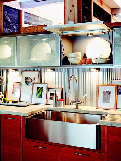 25 Ideas for Kitchen Cabinet Makeovers | Midwest Livi