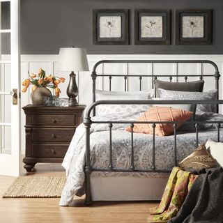Wrought iron beds for a perfect bedroom