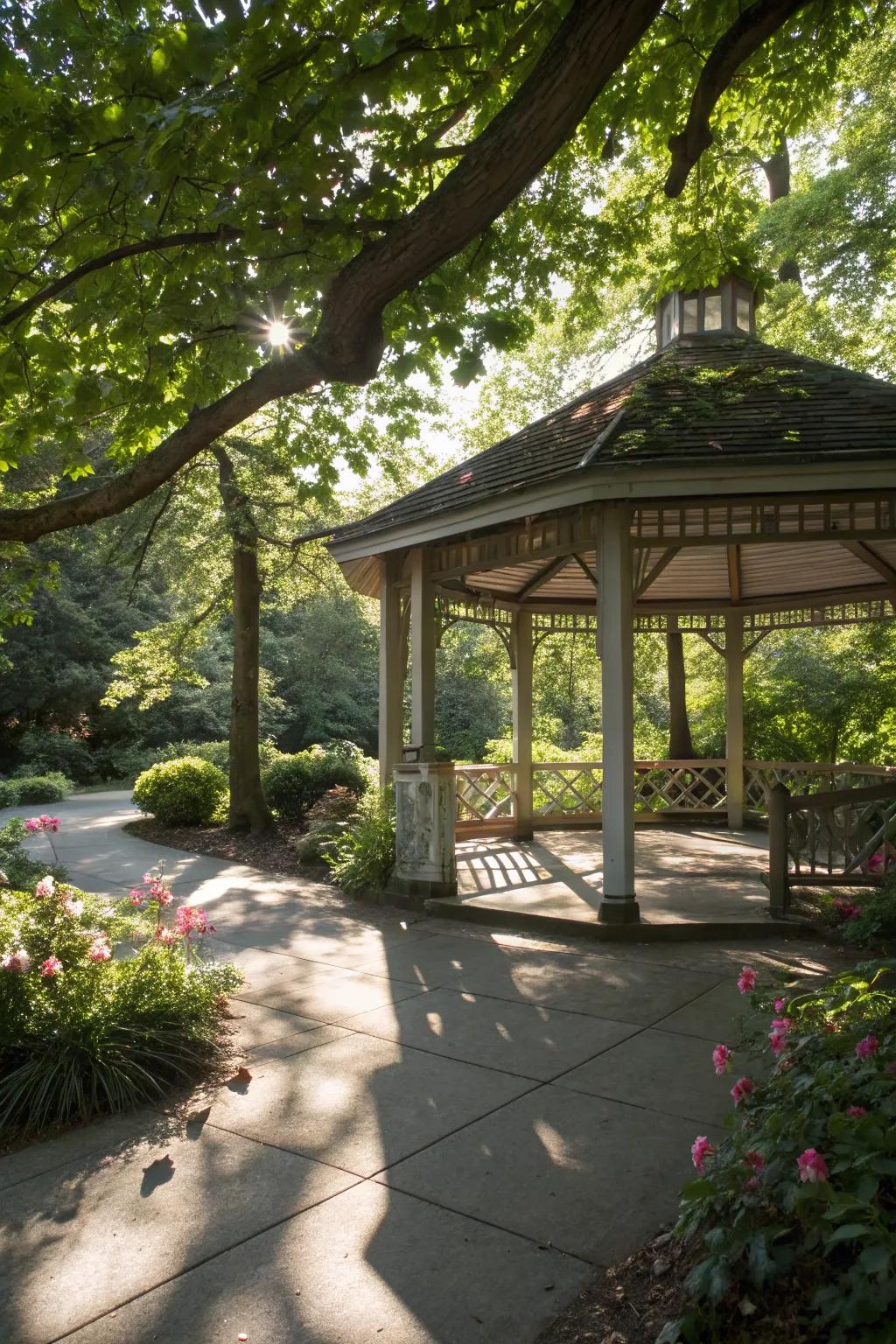 A unique pergola-style pavilion embracing the sun and shade.